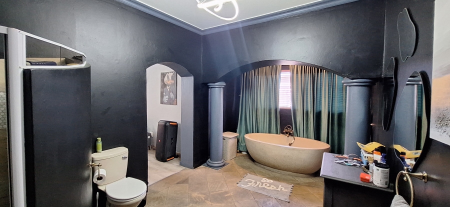 4 Bedroom Property for Sale in Maraldi Estate Free State